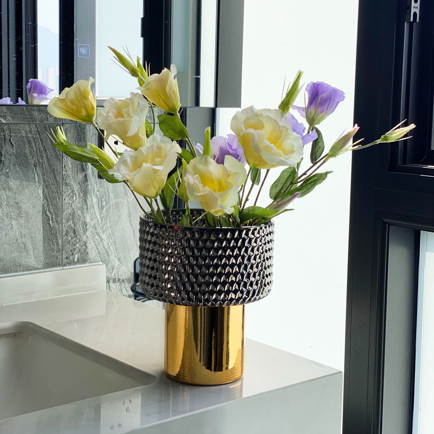 European Style Light Luxury Electroplated Golden Glass Vase Decoration